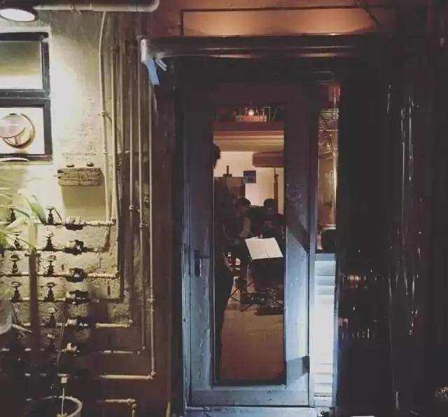 探索特色小店，最新转枪的神秘宝藏之旅