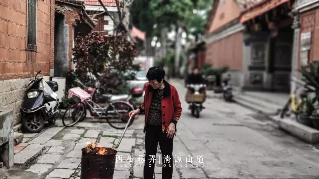泉州车祸最新消息揭秘，巷弄深处的意外事件