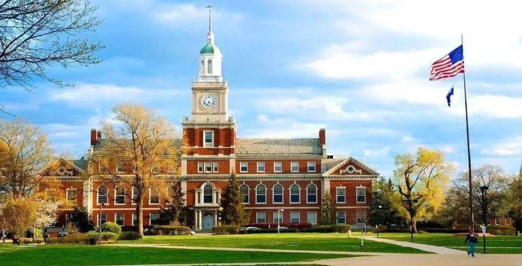 美国大学最新排名，科技重塑教育，未来校园之旅的沉浸式体验