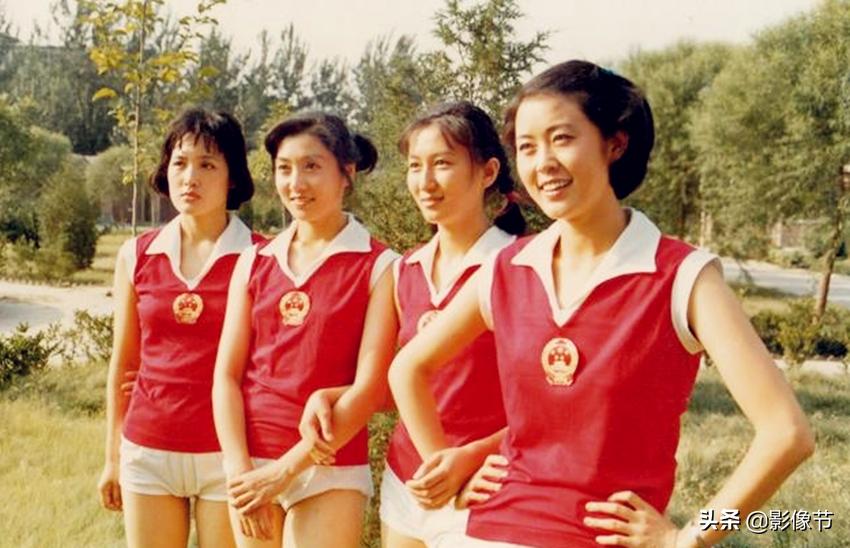 最新中国女排与科技产品介绍亮相舞台
