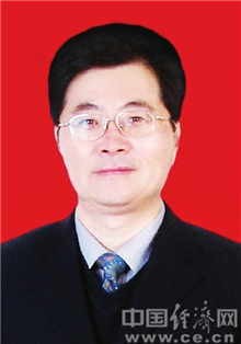 陕西省委常委最新名单,陕西省委常委最新名单，变化中的力量，自信与成就感的源泉